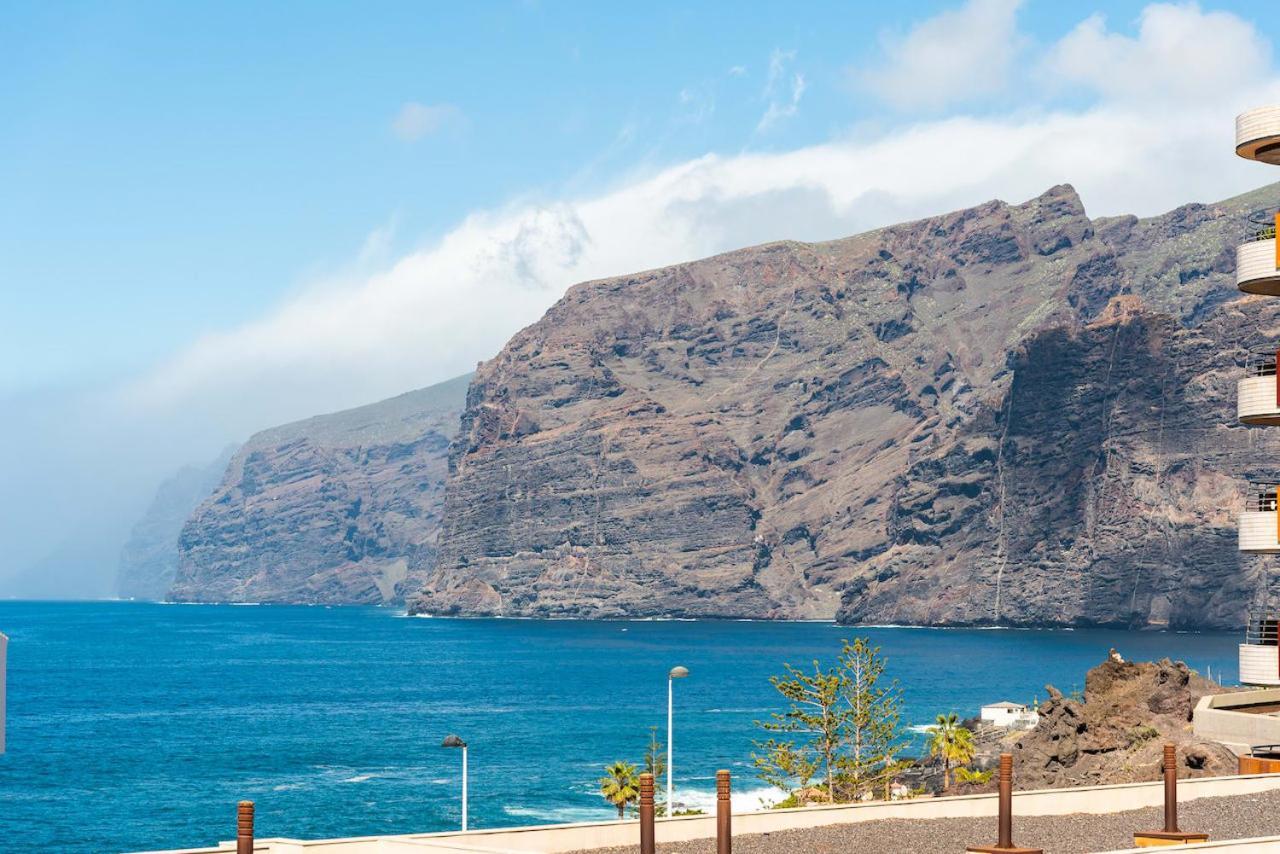 Gigantes Cliffs View Two Bedroom Puerto de Santiago (Tenerife)